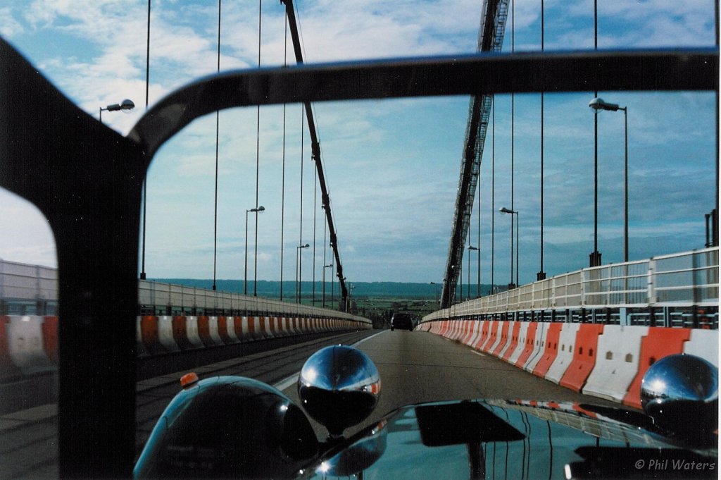 LeMans_4.jpg - Heading over the brige