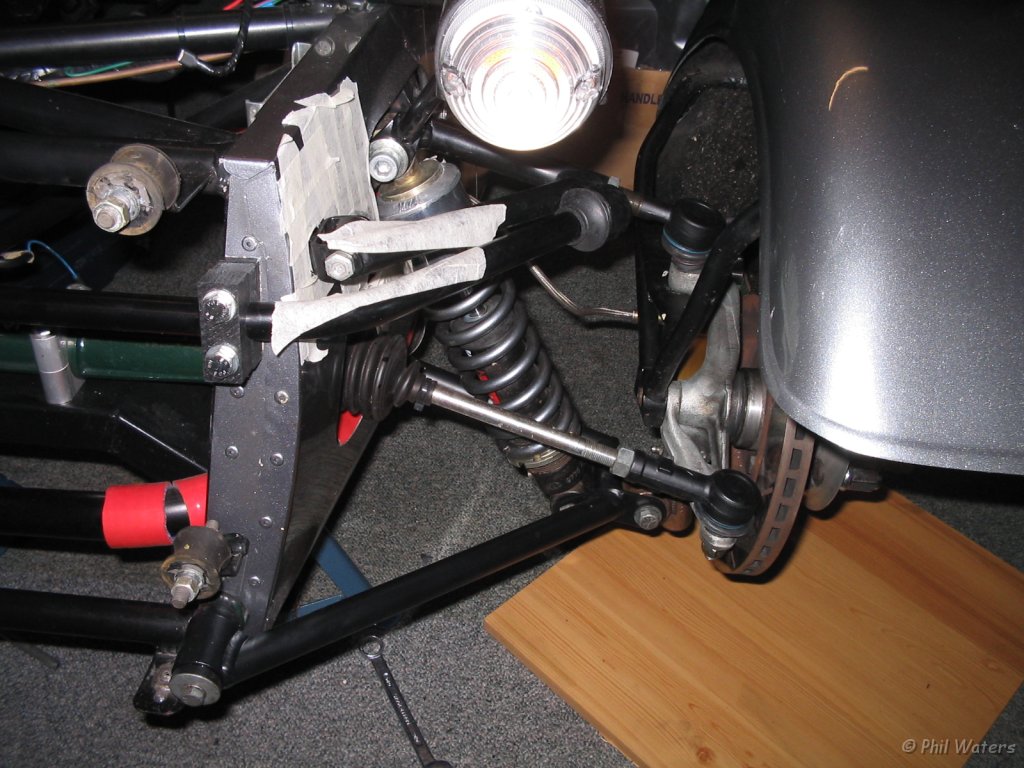 Suspension_Assembled_0001.JPG - Double wishbone & adjustable ARB